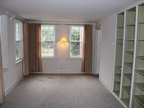 73 High St, Rockport MA 01966