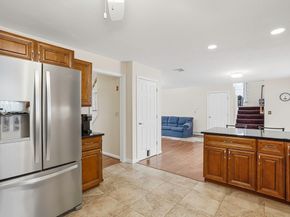 2 Tee Jay Ln, Blackstone MA 01504