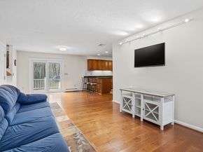 2 Tee Jay Ln, Blackstone MA 01504