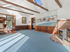 21 Prospect Street, West Newbury MA 01985