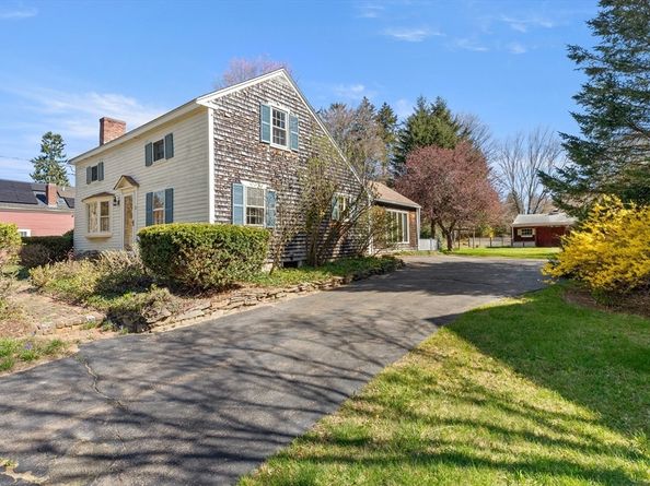 21 Prospect Street, West Newbury MA 01985