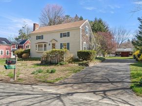 21 Prospect Street, West Newbury MA 01985