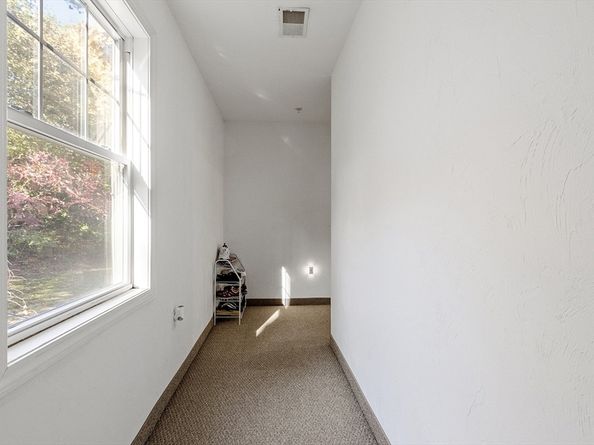 89 W Boylston 4, Worcester MA 01606