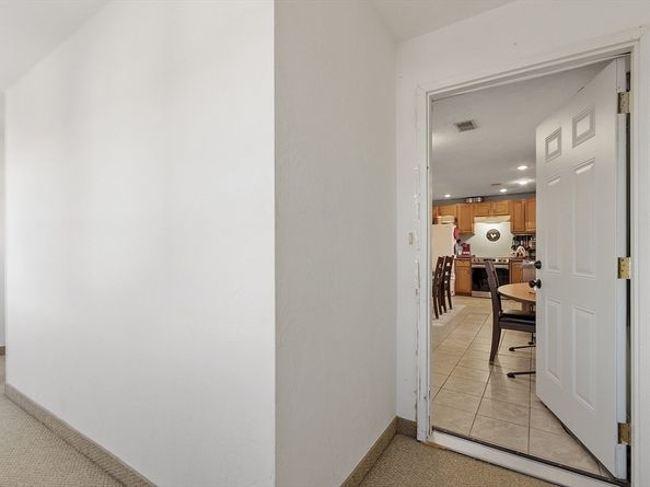 89 W Boylston 4, Worcester MA 01606