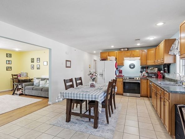 89 W Boylston 4, Worcester MA 01606