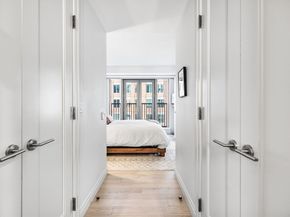 135 Seaport Blvd 906, Boston MA 02210