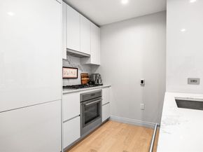 135 Seaport Blvd 906, Boston MA 02210