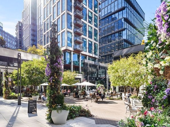 135 Seaport Blvd 906, Boston MA 02210