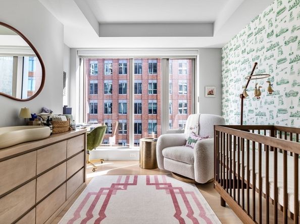 135 Seaport Blvd 906, Boston MA 02210