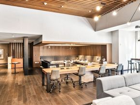 135 Seaport Blvd 906, Boston MA 02210