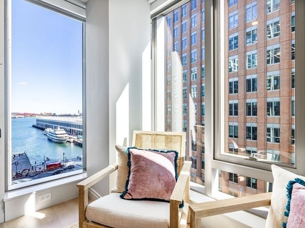 135 Seaport Blvd 906, Boston MA 02210