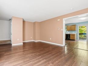 35 Highland Park 35, Uxbridge MA 01569