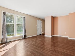 35 Highland Park 35, Uxbridge MA 01569