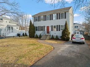 11 Russell Rd, Brockton MA 02302