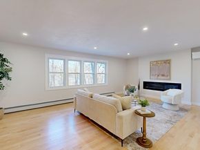 7 Woodlawn Drive, Sturbridge MA 01566