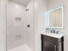 7 Woodlawn Drive, Sturbridge MA 01566