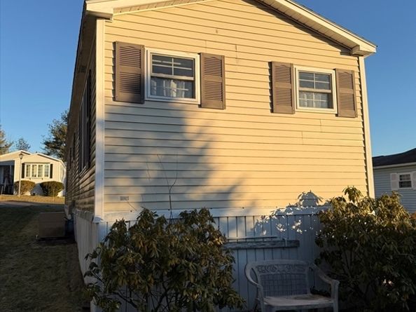 5 Virginia Ave, Marlborough MA 01752