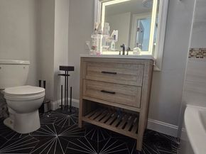 35 Wright St, Stoneham MA 02180