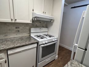 44 Shrewsbury Green Dr B, Shrewsbury MA 01545