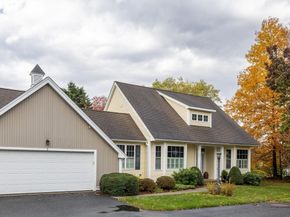 2 Braeburn Ln 2, Ashland MA 01721