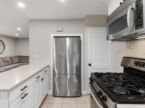 49 Pierce Rd 49, Watertown MA 02472