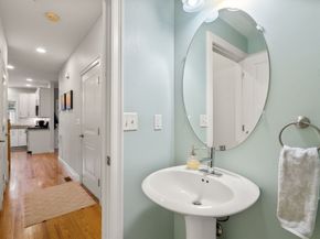 37 Garett Way 37, Holliston MA 01746