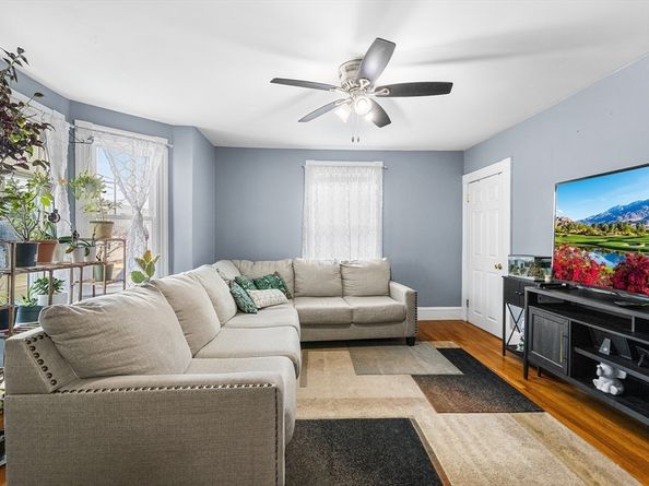 95 Oakville St, Lynn MA 01905