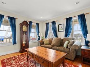 33 Oceanside Dr, Scituate MA 02066