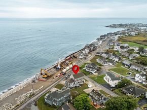 33 Oceanside Dr, Scituate MA 02066