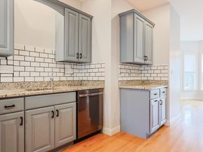 33 Garett Way 33, Holliston MA 01746