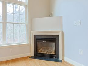 33 Garett Way 33, Holliston MA 01746