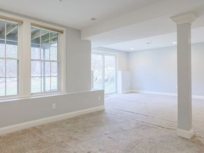 33 Garett Way 33, Holliston MA 01746