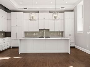 20 Mechanic Square 2, Marblehead MA 01945