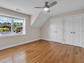 12 Murray Ave 18, Burlington MA 01803