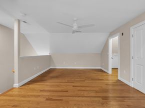 12 Murray Ave 18, Burlington MA 01803