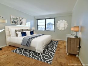 8 Whittier Pl 15F, Boston MA 02114