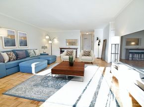 8 Whittier Pl 15F, Boston MA 02114