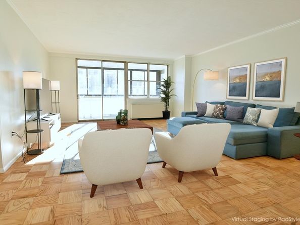 8 Whittier Pl 15F, Boston MA 02114