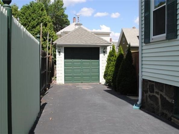 141 George St, Medford MA 02155
