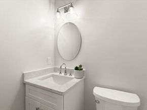 4 Barracks Road 4, Hudson MA 01749