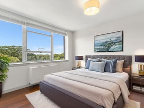 20 Hammond Pond Parkway  Unit 606, Newton MA 02467