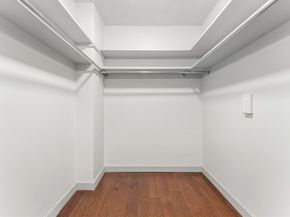 20 Hammond Pond Parkway  Unit 606, Newton MA 02467