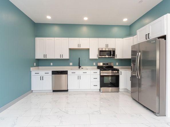 115-117 Mechanic 3, Clinton MA 01510