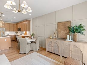 5 Peters Farm Way 112, Westborough MA 01581