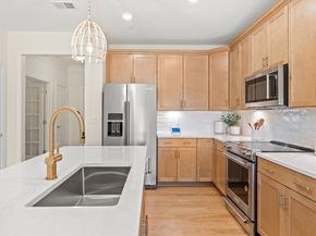 5 Peters Farm Way 112, Westborough MA 01581