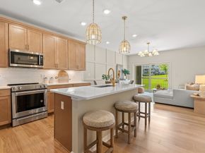 5 Peters Farm Way 112, Westborough MA 01581