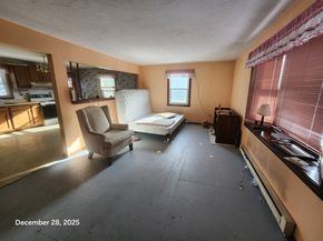 128 Wildwood Ave, Worcester MA 01603