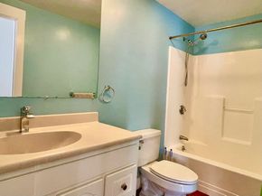 49 Munroe 201, Lynn MA 01901