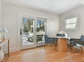28 Devens St, Concord MA 01742