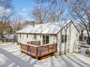 18 Cranston Cir, Woburn MA 01801